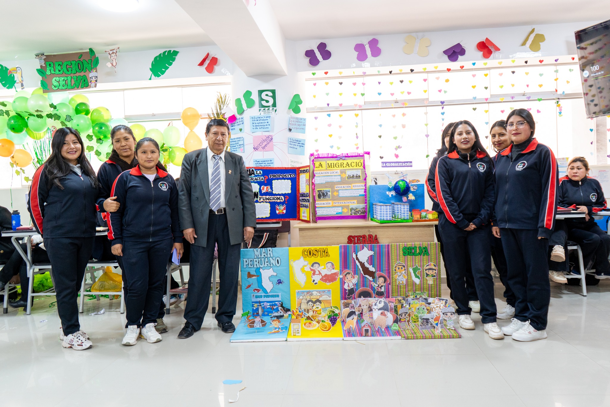 Estudiantes en evento cultural